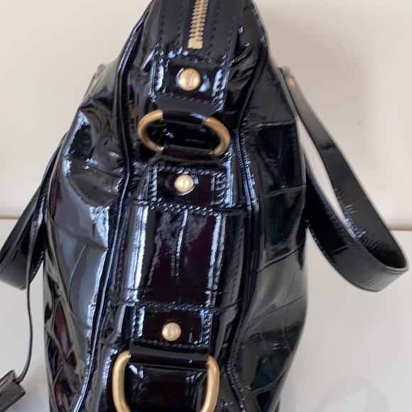 Authentic YSL Muse Messenger Patent leather bag - Picture 5 of 13